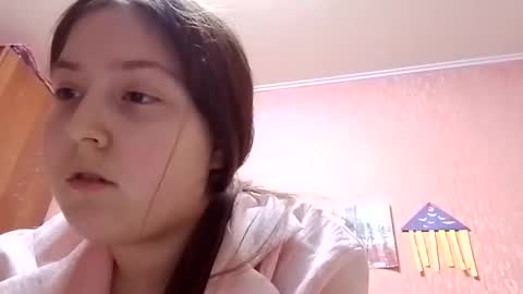 Charming Hamster  online show from 19, 11, 2025