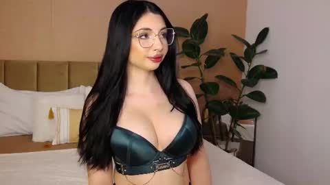 Snapshot of bellahere chatting on 22, 6, 2026 Diana online show from 22, 6, 2026