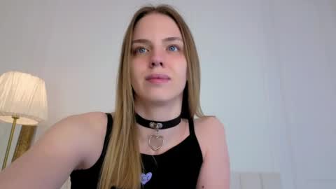 Bella online show from 19, 5, 2026