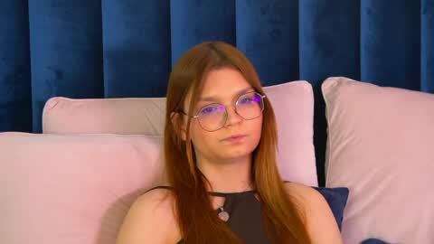 BellaMarebelle online show from 10, 4, 2026