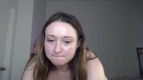 Snapshot of bellamonroee chatting on 3, 1, 2025 Bella Monroe online show from 3, 1, 2025