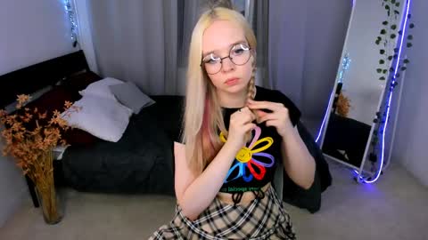 Bella online show from 31, 3, 2026