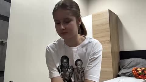 bellamore090 online show from 26, 4, 2026