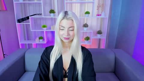 Snapshot of bellamur_ chatting on 9, 5, 2026 Bella online show from 9, 5, 2026