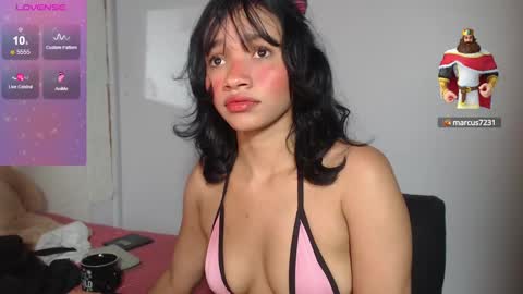 Snapshot of bellamy_sweet chatting on 11, 1, 2025 bellamy online show from 11, 1, 2025