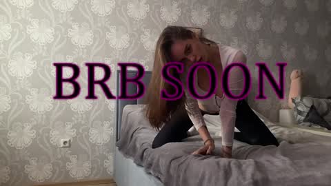 bellaparker_ online show from 31, 1, 2025