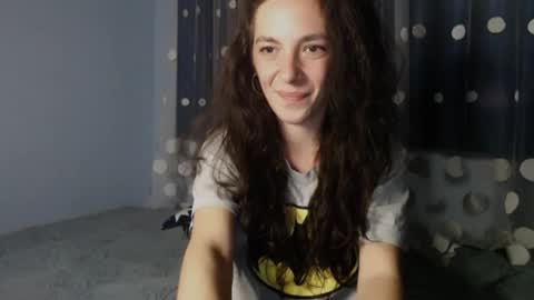 bellaqueen0701 online show from 7, 2, 2025