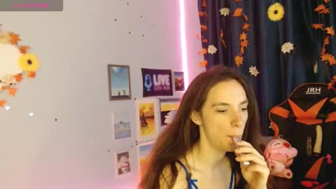 bellaqueen0701 online show from 28, 9, 2025