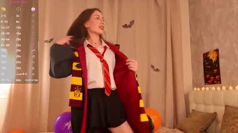 Anna  u can call me Ana de Armas online show from 31, 10, 2025