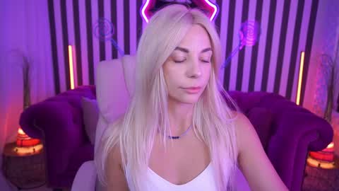 Bella online show from 31, 5, 2026
