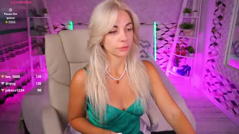 Snapshot of bellarayyy chatting on 22, 6, 2026 Bella online show from 22, 6, 2026