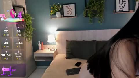 BELLA online show from 15, 12, 2025