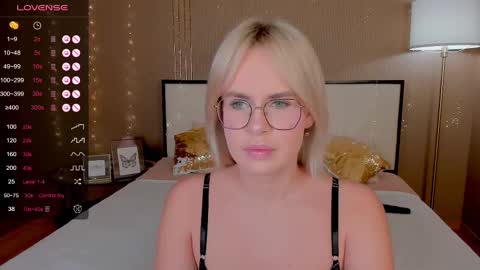 Bella online show from 17, 2, 2025