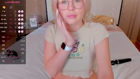 Bella online show from 20, 2, 2025