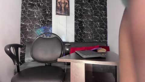  Isabella  Independent model online show from 26, 1, 2025