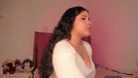 Bella online show from 21, 2, 2025