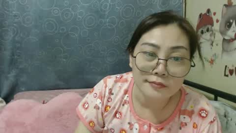 Bella online show from 5, 3, 2025