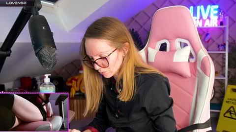 Alice online show from 20, 1, 2025