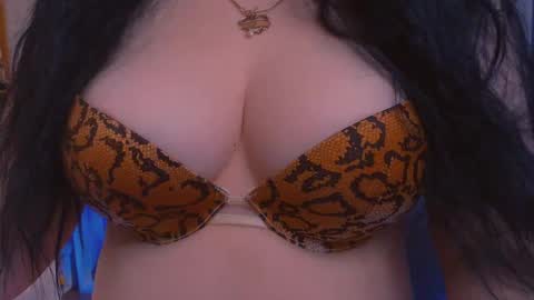 Hello I am kind friendly and cute girl online show from 10, 3, 2025