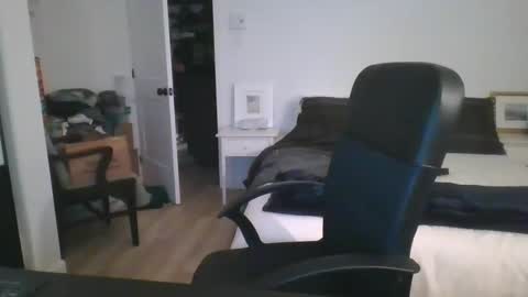 bellequeue19758 online show from 25, 10, 2025