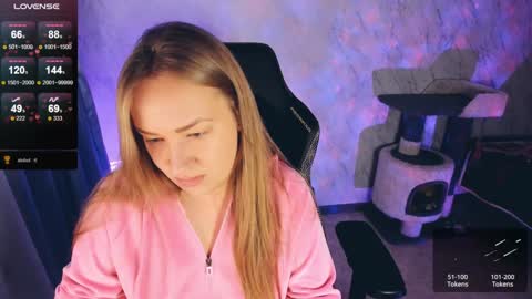 Snapshot of bellezza_ chatting on 11, 12, 2024 Your Annabelle Wolf online show from 11, 12, 2024