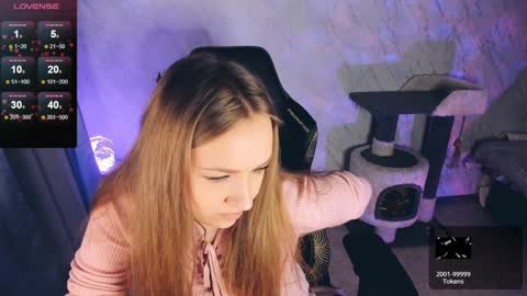 Snapshot of bellezza_ chatting on 6, 1, 2025 Your Annabelle Wolf online show from 6, 1, 2025