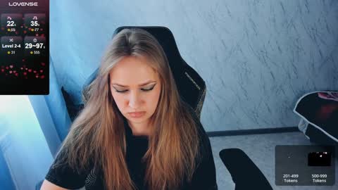 Snapshot of bellezza_ chatting on 4, 2, 2025 Your Annabelle Wolf online show from 4, 2, 2025