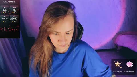 Snapshot of bellezza_ chatting on 4, 3, 2025 Your Annabelle Wolf online show from 4, 3, 2025