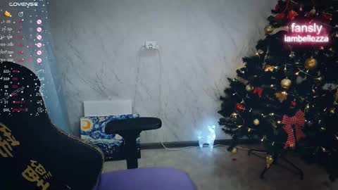 Snapshot of bellezza_ chatting on 18, 12, 2025 Your Annabelle Wolf online show from 18, 12, 2025