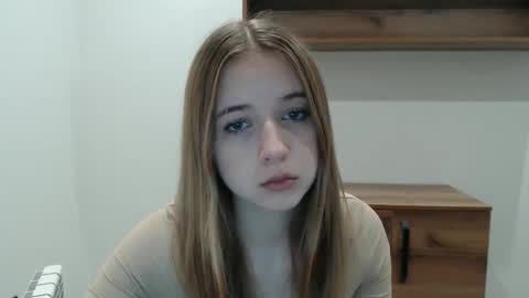 bellochka_ online show from 16, 12, 2025