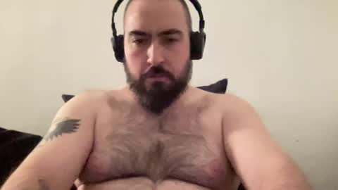 Snapshot of beluterre chatting on 21, 11, 2025 Alex online show from 21, 11, 2025