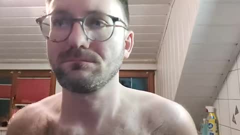 ben00189 online show from 10, 2, 2026