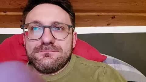 ben00189 online show from 25, 2, 2026