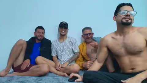 benjamin online show from 26, 11, 2025