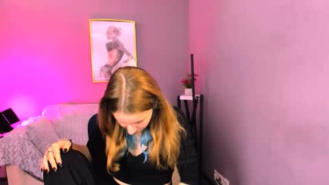 Snapshot of benny_duglas chatting on 18, 11, 2025 Benny online show from 18, 11, 2025