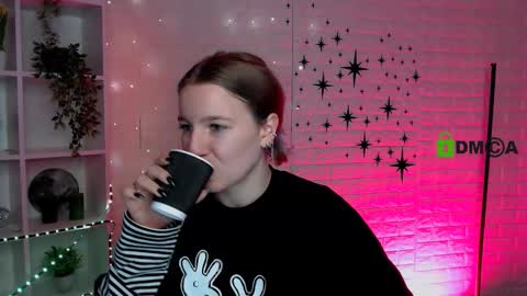 Snapshot of benny_duglas chatting on 26, 11, 2025 Benny online show from 26, 11, 2025