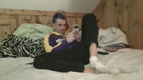 Snapshot of bennymn chatting on 16, 2, 2025 benny and innocentvixon online show from 16, 2, 2025