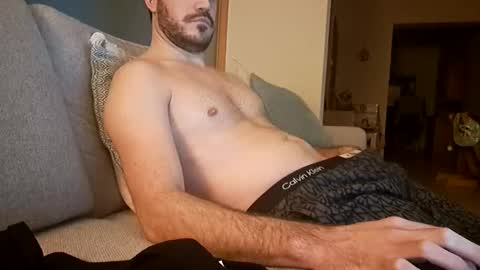 benoitgmx12 online show from 23, 1, 2025