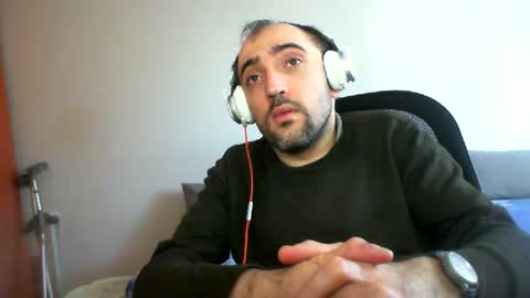 bentish online show from 13, 2, 2025