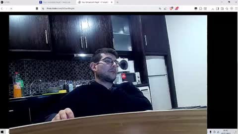 Snapshot of bentley_pt chatting on 24, 11, 2025 BentleyPT online show from 24, 11, 2025