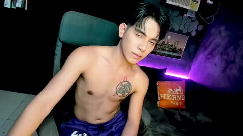 Snapshot of bentlyfuck chatting on 14, 12, 2024 bentlyfuck online show from 14, 12, 2024