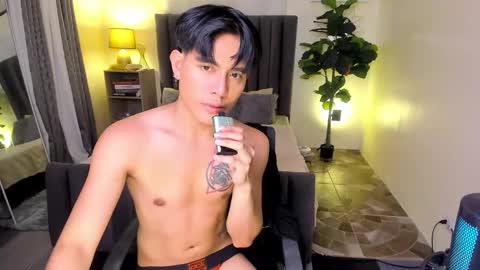 Snapshot of bentlyfuck chatting on 29, 1, 2025 bentlyfuck online show from 29, 1, 2025