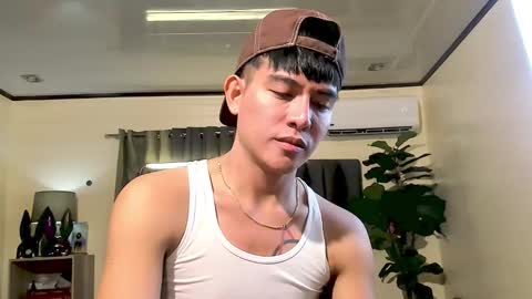 Snapshot of bentlyfuck chatting on 19, 10, 2025 bentlyfuck online show from 19, 10, 2025