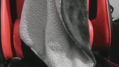 Snapshot of benx12123 chatting on 12, 1, 2025 benx12123 online show from 12, 1, 2025