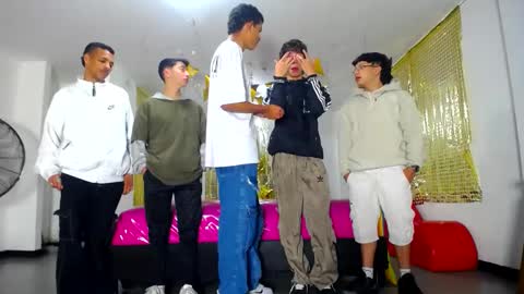 benz boys online show from 3, 3, 2025