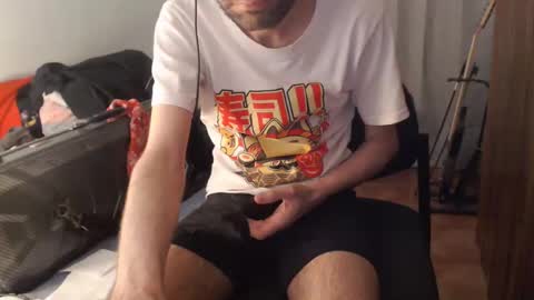 berceuse111 online show from 10, 4, 2026