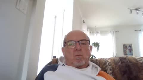 bernard1102 online show from 14, 1, 2025