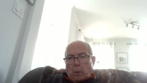 Snapshot of bernard1102 chatting on 15, 2, 2026 bernard1102 online show from 15, 2, 2026