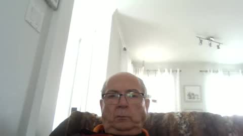 Snapshot of bernard1102 chatting on 27, 2, 2026 bernard1102 online show from 27, 2, 2026