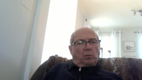 Snapshot of bernard1102 chatting on 1, 3, 2026 bernard1102 online show from 1, 3, 2026